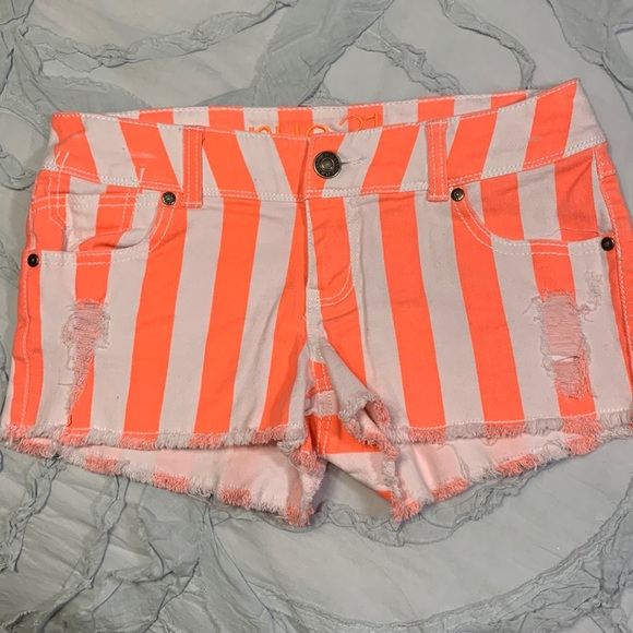 Rue 21 junior size 5 / 6 summer shorts Orange & White striped Jean - Picture 1 of 3